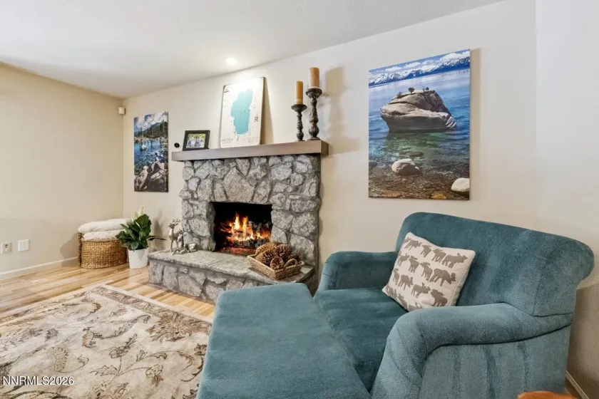 575 Sugarpine, Incline Village, Nevada 89451, 4 Bedrooms Bedrooms, ,3 BathroomsBathrooms,Residential,Residential,Sugarpine,260005300