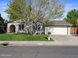 3881 Amador, Reno, Nevada 89502, 4 Bedrooms Bedrooms, ,2 BathroomsBathrooms,Residential,Residential,Amador,260005303