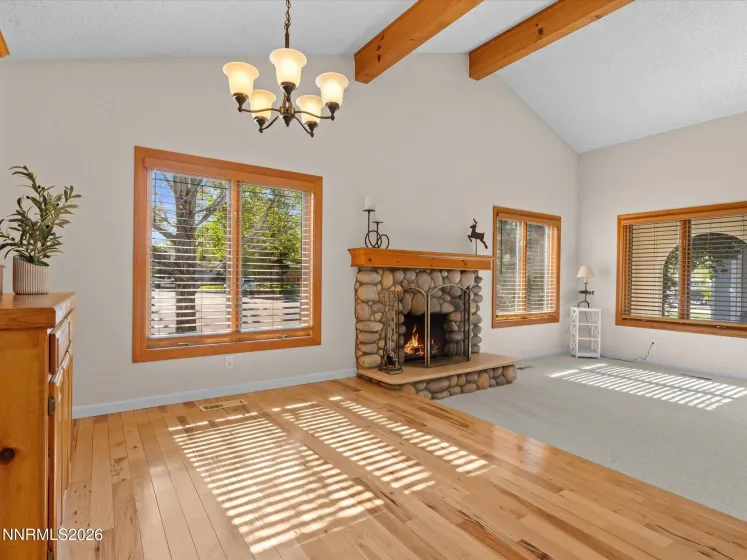 3881 Amador, Reno, Nevada 89502, 4 Bedrooms Bedrooms, ,2 BathroomsBathrooms,Residential,Residential,Amador,260005303