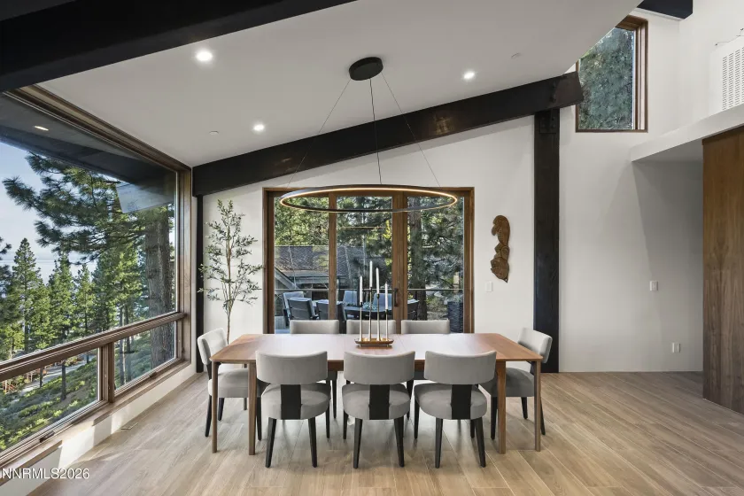 571 Dale, Incline Village, Nevada 89451, 5 Bedrooms Bedrooms, ,6 BathroomsBathrooms,Residential,Residential,Dale,260005307