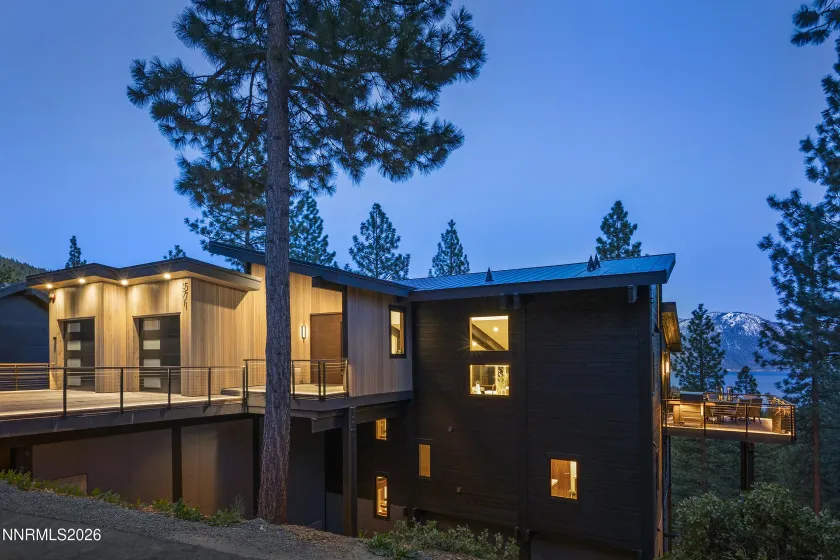571 Dale, Incline Village, Nevada 89451, 5 Bedrooms Bedrooms, ,6 BathroomsBathrooms,Residential,Residential,Dale,260005307