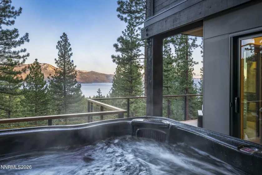 571 Dale, Incline Village, Nevada 89451, 5 Bedrooms Bedrooms, ,6 BathroomsBathrooms,Residential,Residential,Dale,260005307