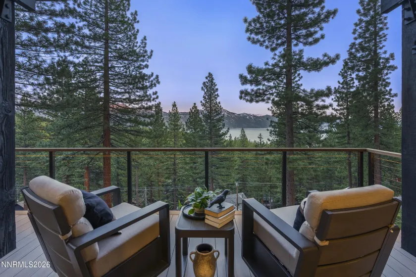 571 Dale, Incline Village, Nevada 89451, 5 Bedrooms Bedrooms, ,6 BathroomsBathrooms,Residential,Residential,Dale,260005307