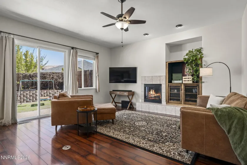 1447 Amston, Reno, Nevada 89511, 3 Bedrooms Bedrooms, ,2 BathroomsBathrooms,Residential,Residential,Amston,260005308