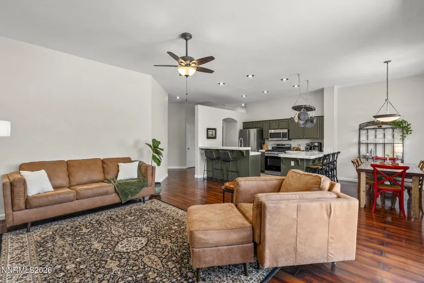 1447 Amston, Reno, Nevada 89511, 3 Bedrooms Bedrooms, ,2 BathroomsBathrooms,Residential,Residential,Amston,260005308