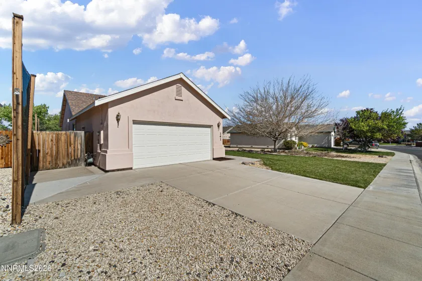 141 Desert Lakes, Fernley, Nevada 89408, 3 Bedrooms Bedrooms, ,2 BathroomsBathrooms,Residential,Residential,Desert Lakes,260005310