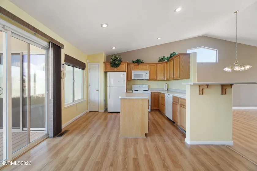 141 Desert Lakes, Fernley, Nevada 89408, 3 Bedrooms Bedrooms, ,2 BathroomsBathrooms,Residential,Residential,Desert Lakes,260005310