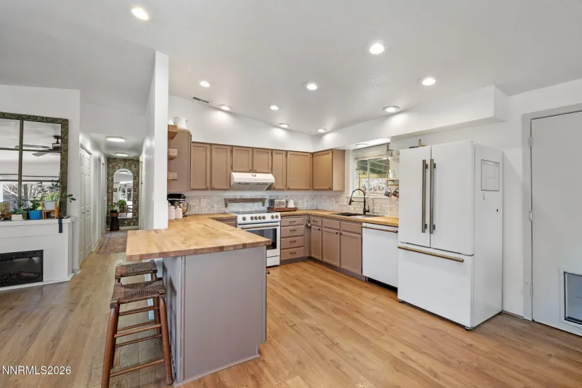 3929 Kings, Reno, Nevada 89503, 3 Bedrooms Bedrooms, ,2 BathroomsBathrooms,Residential,Residential,Kings,260005312