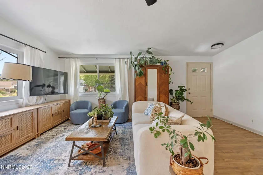 3929 Kings, Reno, Nevada 89503, 3 Bedrooms Bedrooms, ,2 BathroomsBathrooms,Residential,Residential,Kings,260005312