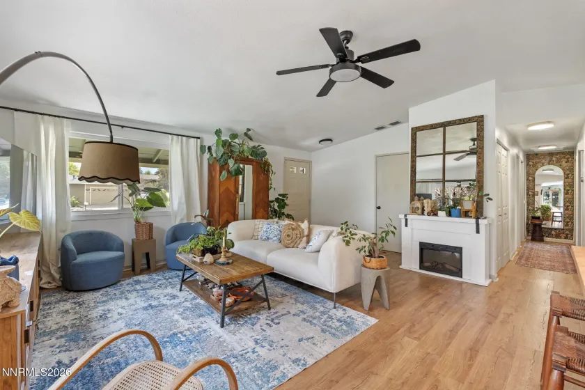 3929 Kings, Reno, Nevada 89503, 3 Bedrooms Bedrooms, ,2 BathroomsBathrooms,Residential,Residential,Kings,260005312