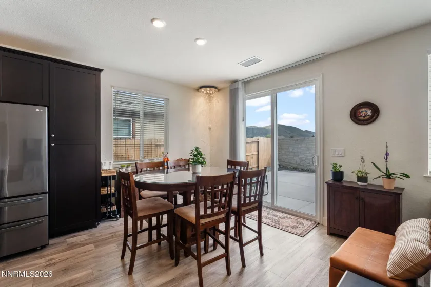 1895 Boundary Peak, Carson City, Nevada 89701, 4 Bedrooms Bedrooms, ,3 BathroomsBathrooms,Residential,Residential,Boundary Peak,260005314