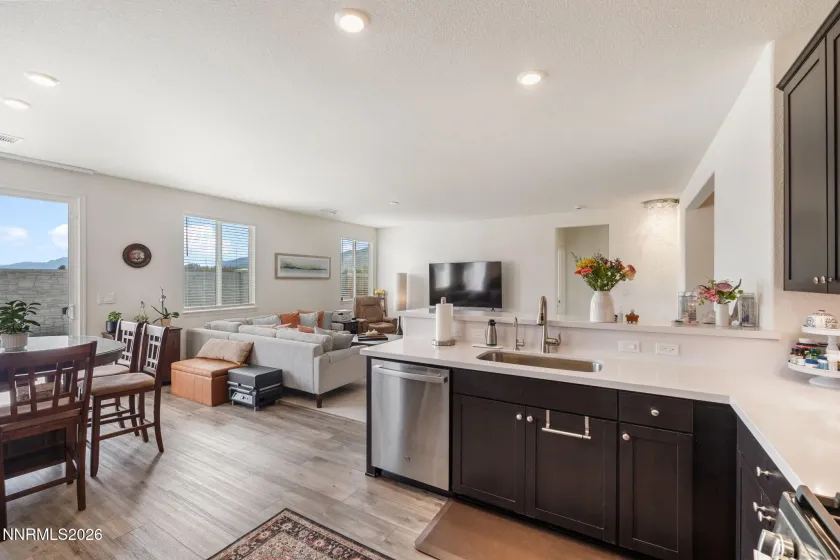1895 Boundary Peak, Carson City, Nevada 89701, 4 Bedrooms Bedrooms, ,3 BathroomsBathrooms,Residential,Residential,Boundary Peak,260005314