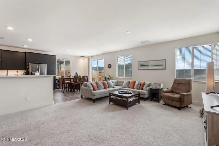 1895 Boundary Peak, Carson City, Nevada 89701, 4 Bedrooms Bedrooms, ,3 BathroomsBathrooms,Residential,Residential,Boundary Peak,260005314