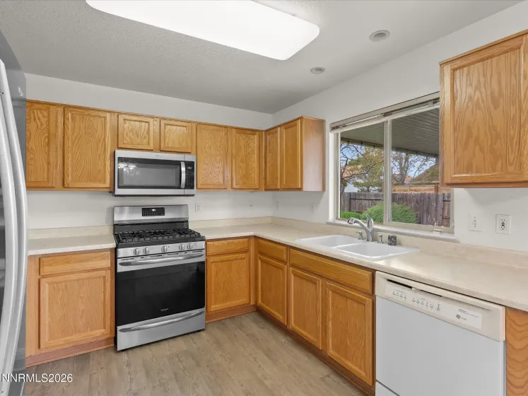 1273 Figuero, Carson City, Nevada 89701, 3 Bedrooms Bedrooms, ,2 BathroomsBathrooms,Residential,Residential,Figuero,260005316