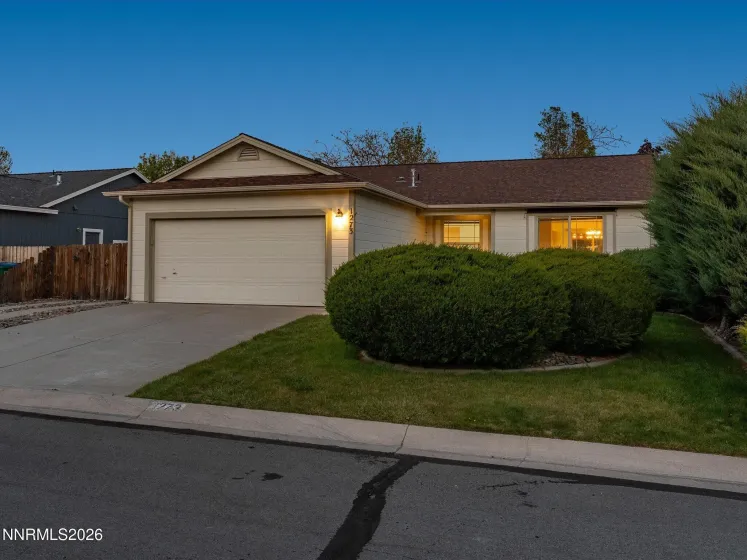 1273 Figuero, Carson City, Nevada 89701, 3 Bedrooms Bedrooms, ,2 BathroomsBathrooms,Residential,Residential,Figuero,260005316
