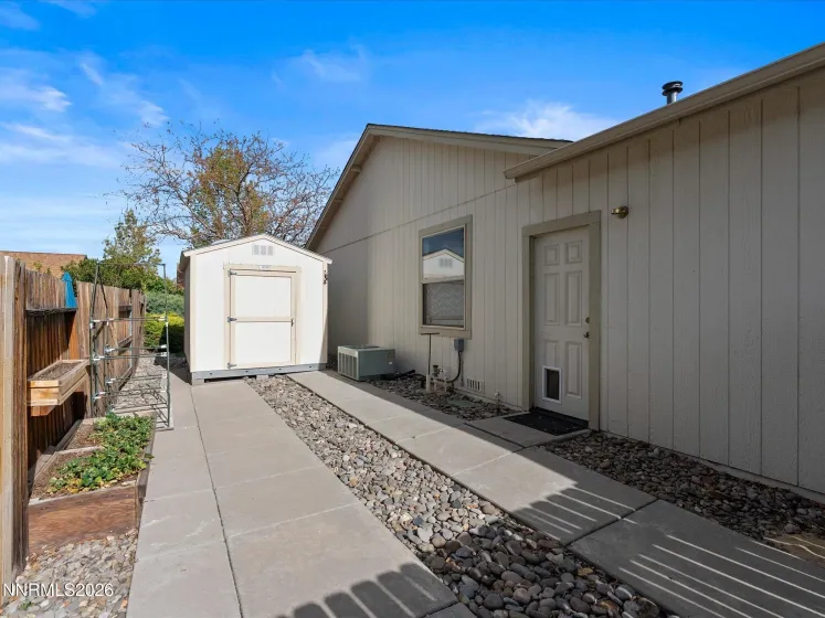 1273 Figuero, Carson City, Nevada 89701, 3 Bedrooms Bedrooms, ,2 BathroomsBathrooms,Residential,Residential,Figuero,260005316