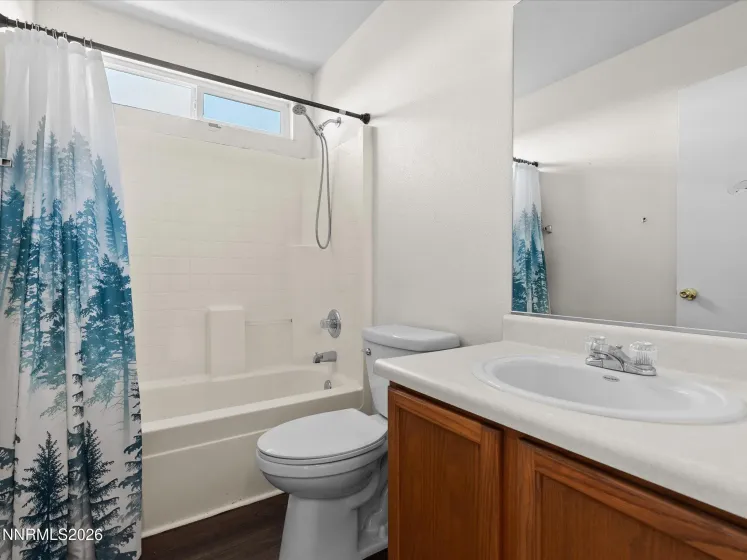 8620 Winding Creek, Reno, Nevada 89506, 3 Bedrooms Bedrooms, ,3 BathroomsBathrooms,Residential,Residential,Winding Creek,260005318