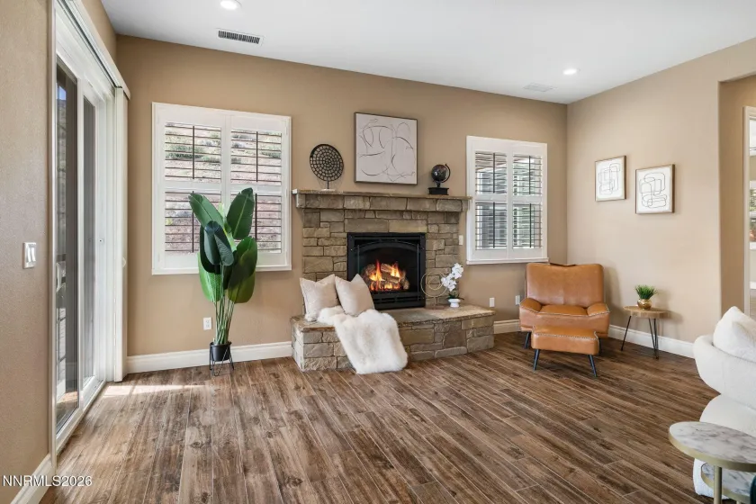2295 Roanoke, Reno, Nevada 89523, 5 Bedrooms Bedrooms, ,3 BathroomsBathrooms,Residential,Residential,Roanoke,260005321
