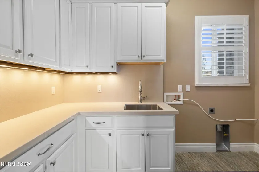 2295 Roanoke, Reno, Nevada 89523, 5 Bedrooms Bedrooms, ,3 BathroomsBathrooms,Residential,Residential,Roanoke,260005321