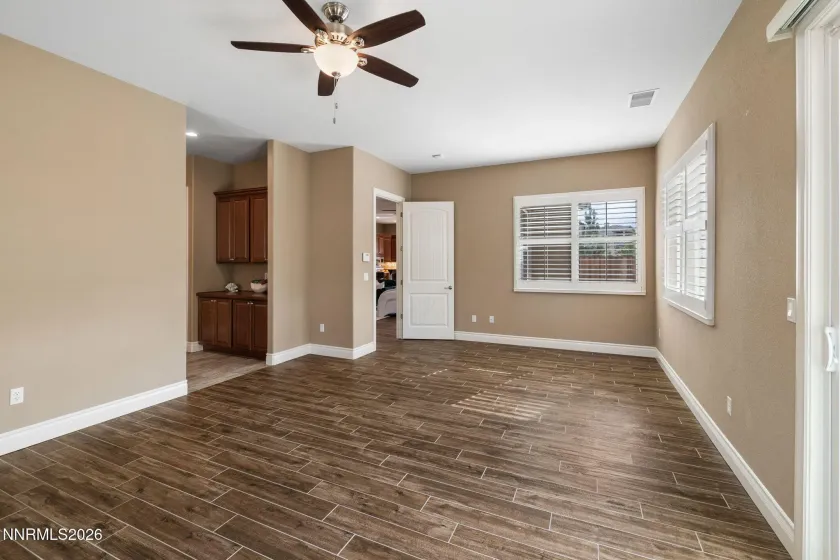 2295 Roanoke, Reno, Nevada 89523, 5 Bedrooms Bedrooms, ,3 BathroomsBathrooms,Residential,Residential,Roanoke,260005321