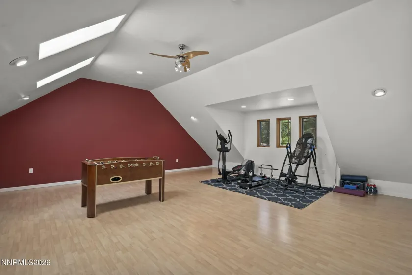 60 Yellow Pine, Reno, Nevada 89511, 5 Bedrooms Bedrooms, ,5 BathroomsBathrooms,Residential,Residential,Yellow Pine,260005333
