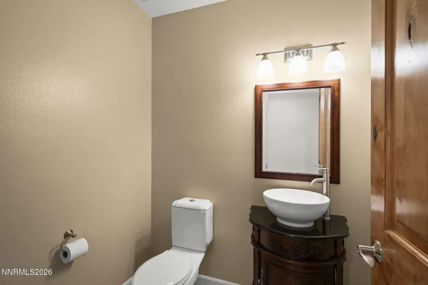 60 Yellow Pine, Reno, Nevada 89511, 5 Bedrooms Bedrooms, ,5 BathroomsBathrooms,Residential,Residential,Yellow Pine,260005333