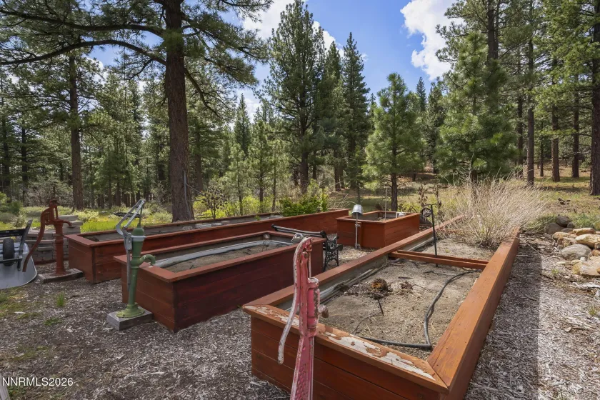 60 Yellow Pine, Reno, Nevada 89511, 5 Bedrooms Bedrooms, ,5 BathroomsBathrooms,Residential,Residential,Yellow Pine,260005333