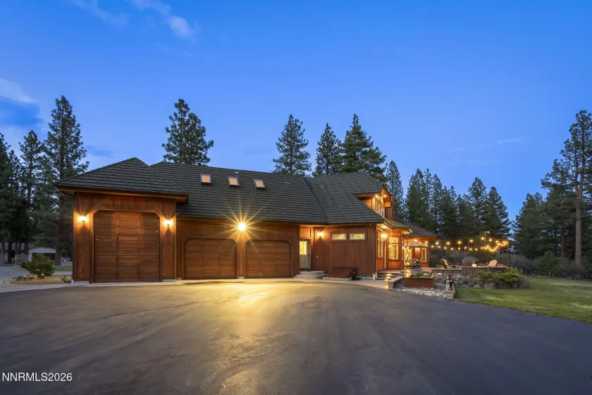 60 Yellow Pine, Reno, Nevada 89511, 5 Bedrooms Bedrooms, ,5 BathroomsBathrooms,Residential,Residential,Yellow Pine,260005333