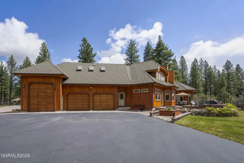 60 Yellow Pine, Reno, Nevada 89511, 5 Bedrooms Bedrooms, ,5 BathroomsBathrooms,Residential,Residential,Yellow Pine,260005333