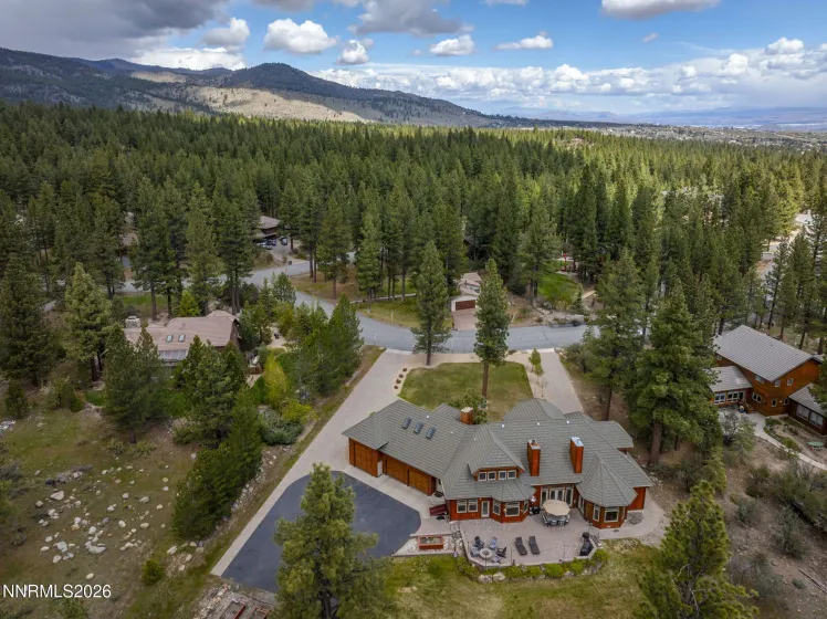 60 Yellow Pine, Reno, Nevada 89511, 5 Bedrooms Bedrooms, ,5 BathroomsBathrooms,Residential,Residential,Yellow Pine,260005333