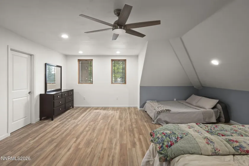 60 Yellow Pine, Reno, Nevada 89511, 5 Bedrooms Bedrooms, ,5 BathroomsBathrooms,Residential,Residential,Yellow Pine,260005333