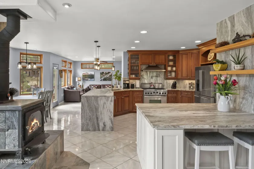 60 Yellow Pine, Reno, Nevada 89511, 5 Bedrooms Bedrooms, ,5 BathroomsBathrooms,Residential,Residential,Yellow Pine,260005333