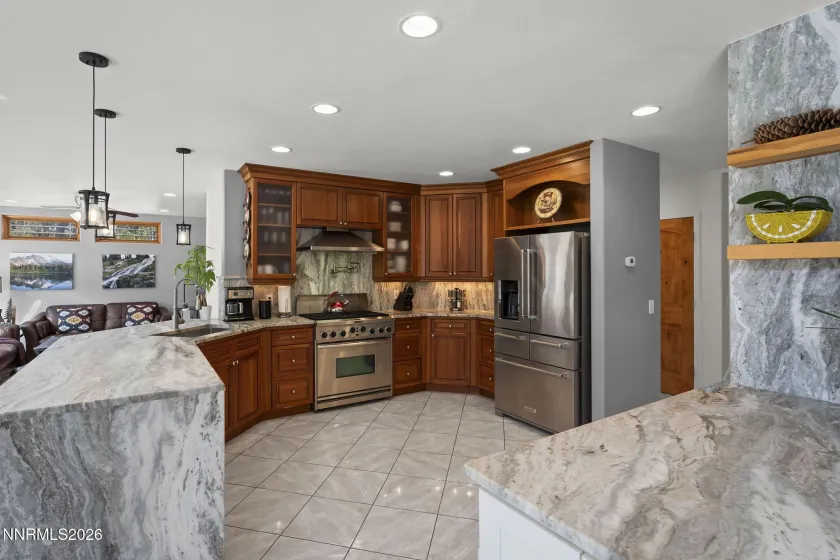 60 Yellow Pine, Reno, Nevada 89511, 5 Bedrooms Bedrooms, ,5 BathroomsBathrooms,Residential,Residential,Yellow Pine,260005333