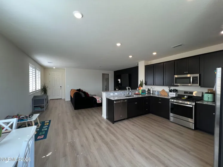 813 Camp Station, Dayton, Nevada 89403, 4 Bedrooms Bedrooms, ,2 BathroomsBathrooms,Residential,Residential,Camp Station,260005335
