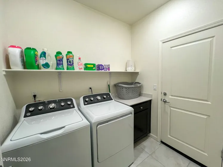 813 Camp Station, Dayton, Nevada 89403, 4 Bedrooms Bedrooms, ,2 BathroomsBathrooms,Residential,Residential,Camp Station,260005335