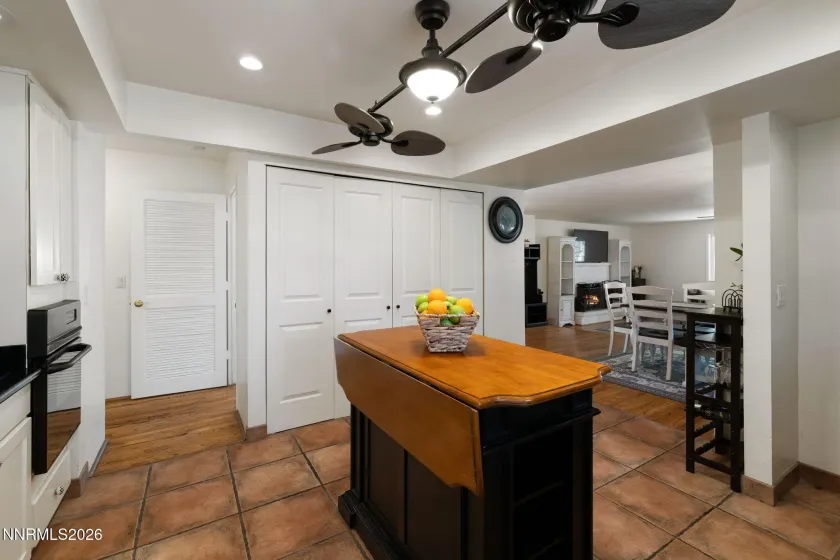 2915 Solari, Reno, Nevada 89509, 4 Bedrooms Bedrooms, ,3 BathroomsBathrooms,Residential,Residential,Solari,260005338