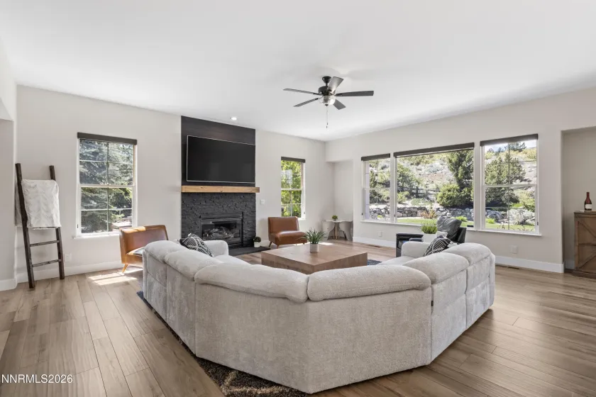 2957 Stonebridge, Reno, Nevada 89511, 4 Bedrooms Bedrooms, ,3 BathroomsBathrooms,Residential,Residential,Stonebridge,260005339