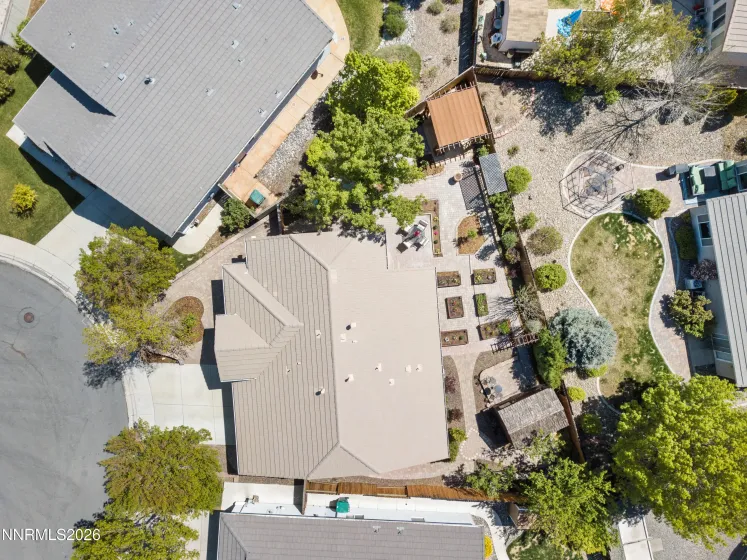 9585 Navigator, Reno, Nevada 89521, 3 Bedrooms Bedrooms, ,2 BathroomsBathrooms,Residential,Residential,Navigator,260005341