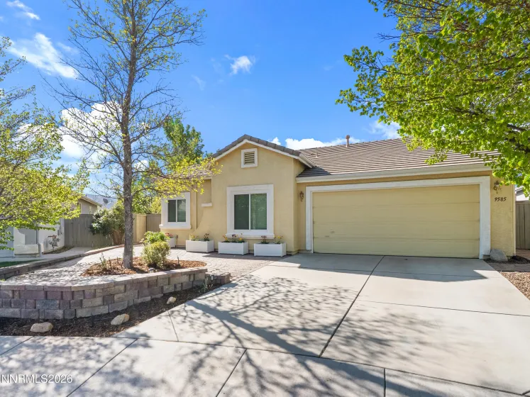 9585 Navigator, Reno, Nevada 89521, 3 Bedrooms Bedrooms, ,2 BathroomsBathrooms,Residential,Residential,Navigator,260005341