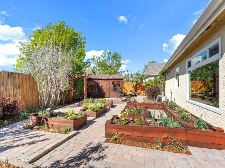 9585 Navigator, Reno, Nevada 89521, 3 Bedrooms Bedrooms, ,2 BathroomsBathrooms,Residential,Residential,Navigator,260005341