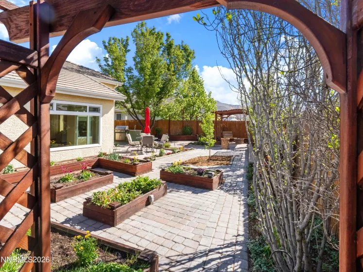 9585 Navigator, Reno, Nevada 89521, 3 Bedrooms Bedrooms, ,2 BathroomsBathrooms,Residential,Residential,Navigator,260005341