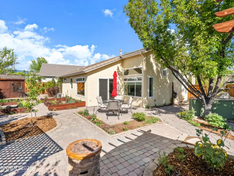 9585 Navigator, Reno, Nevada 89521, 3 Bedrooms Bedrooms, ,2 BathroomsBathrooms,Residential,Residential,Navigator,260005341
