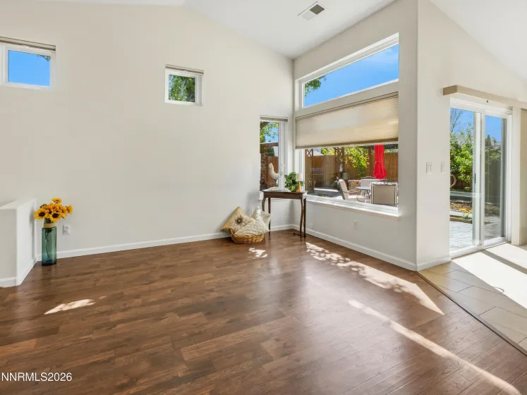 9585 Navigator, Reno, Nevada 89521, 3 Bedrooms Bedrooms, ,2 BathroomsBathrooms,Residential,Residential,Navigator,260005341