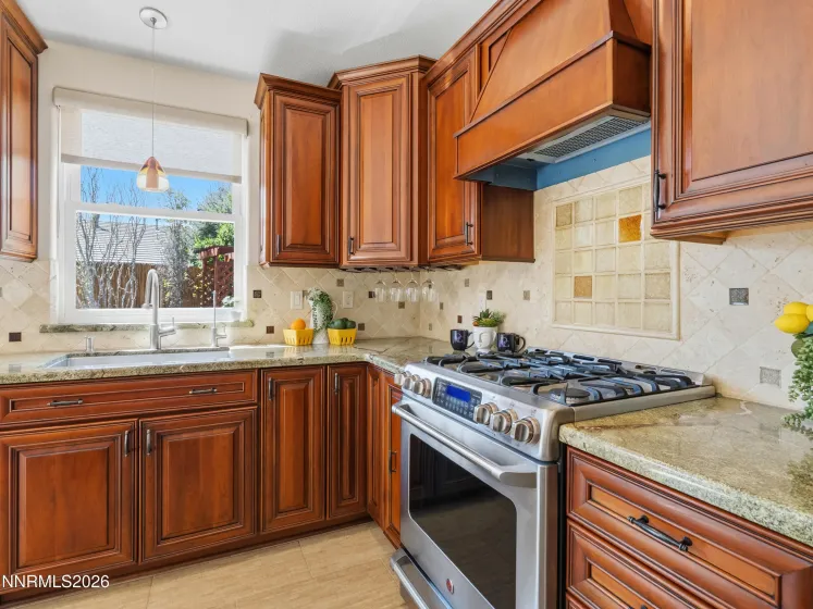 9585 Navigator, Reno, Nevada 89521, 3 Bedrooms Bedrooms, ,2 BathroomsBathrooms,Residential,Residential,Navigator,260005341