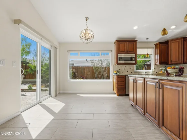 9585 Navigator, Reno, Nevada 89521, 3 Bedrooms Bedrooms, ,2 BathroomsBathrooms,Residential,Residential,Navigator,260005341