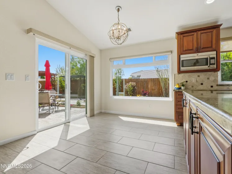 9585 Navigator, Reno, Nevada 89521, 3 Bedrooms Bedrooms, ,2 BathroomsBathrooms,Residential,Residential,Navigator,260005341