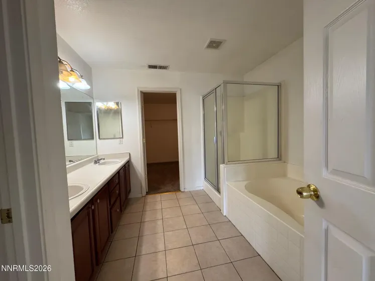7650 Appenzell, Reno, Nevada 89506, 5 Bedrooms Bedrooms, ,3 BathroomsBathrooms,Residential Lease,Manufactured,Appenzell,260005343