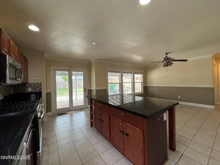 7650 Appenzell, Reno, Nevada 89506, 5 Bedrooms Bedrooms, ,3 BathroomsBathrooms,Residential Lease,Manufactured,Appenzell,260005343
