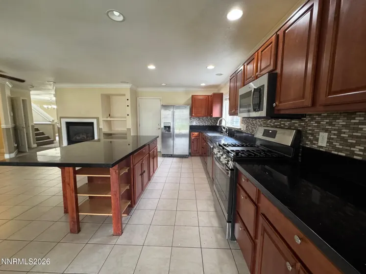 7650 Appenzell, Reno, Nevada 89506, 5 Bedrooms Bedrooms, ,3 BathroomsBathrooms,Residential Lease,Manufactured,Appenzell,260005343