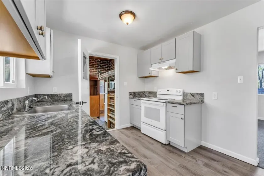 700 Twin Lakes, Reno, Nevada 89523, 5 Bedrooms Bedrooms, ,3 BathroomsBathrooms,Residential Income,Residential,Twin Lakes,260005344